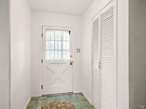 1166 Valle Vista Ave, Vallejo, CA 94589 photo 4