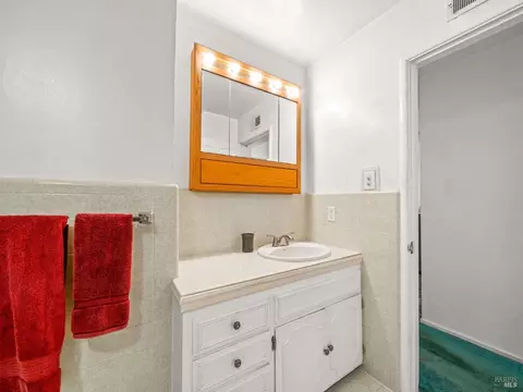 1166 Valle Vista Ave, Vallejo, CA 94589 photo 13