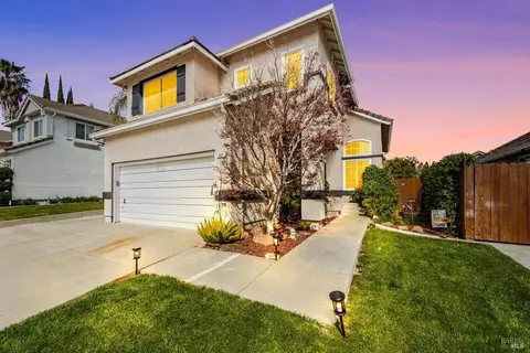 Exterior - 407 Rolling Oak Dr, Vacaville, CA 95688 photo 17 of 18