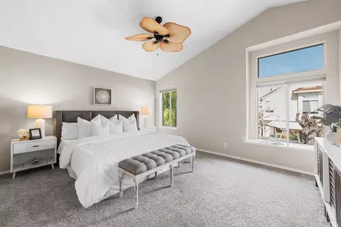 Bedroom - 407 Rolling Oak Dr, Vacaville, CA 95688 photo 1 of 11