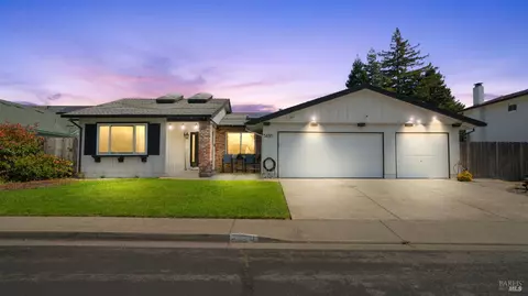 3430 Astoria Ct, Fairfield, CA 94534