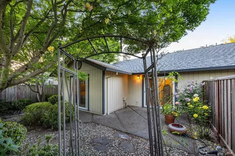 226 Usher Dr, Windsor, CA 95492 photo 52
