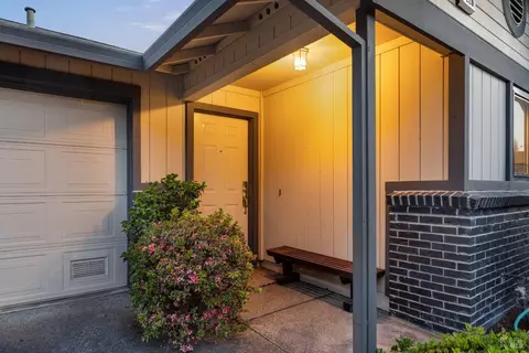 226 Usher Dr, Windsor, CA 95492 photo 5