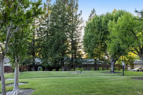226 Usher Dr, Windsor, CA 95492 photo 56