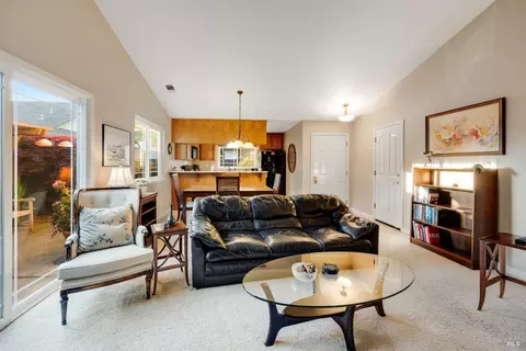 226 Usher Dr, Windsor, CA 95492 photo 10