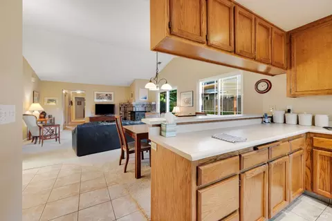 226 Usher Dr, Windsor, CA 95492 photo 22
