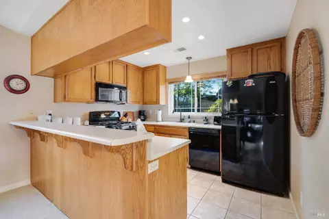 226 Usher Dr, Windsor, CA 95492 photo 17