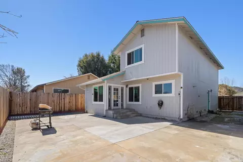 1171 N Bush St, Ukiah, CA 95482