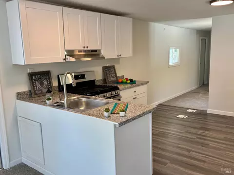 41 Goya Dr, Fairfield, CA 94534 photo 6