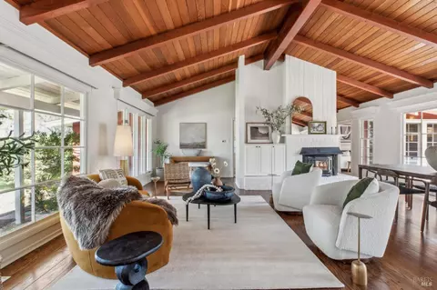 834 Donner Ave, Sonoma, CA 95476