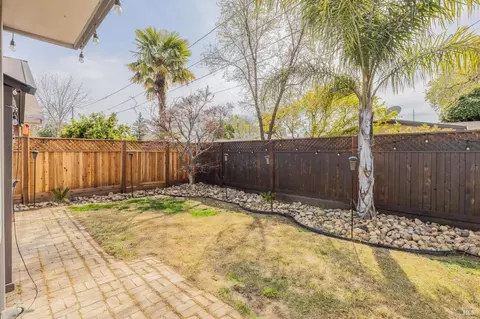 389 Elder St, Vacaville, CA 95688 photo 28