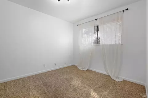 389 Elder St, Vacaville, CA 95688 photo 22