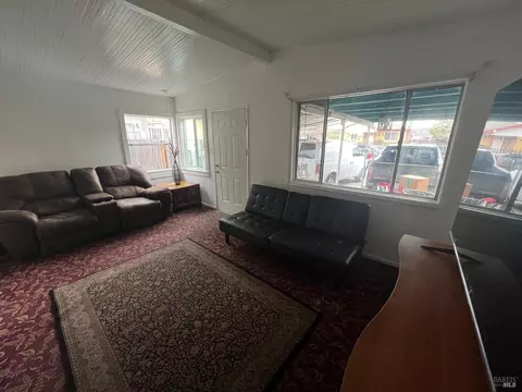690 5th St, Richmond, CA 94801 photo 3