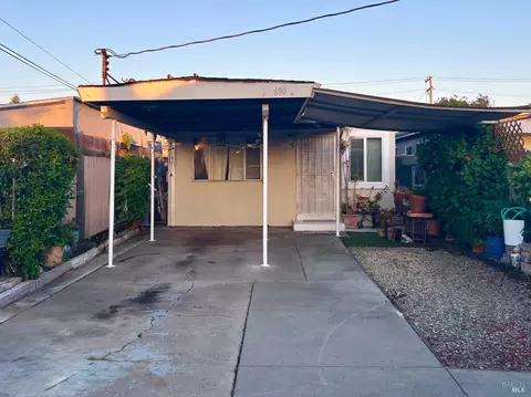 690 5th St, Richmond, CA 94801