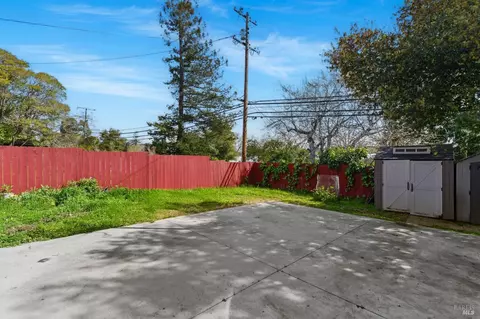 Exterior - 132 Mountain View Ave, Vallejo, CA 94590 photo 13 of 15
