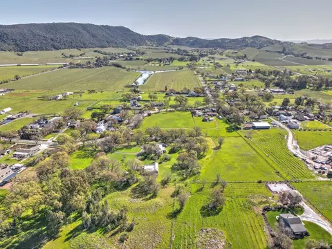 20879 Burndale Rd, Sonoma, CA 95476 photo 6