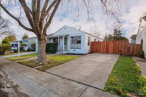 714 Rosewood Ave, Vallejo, CA 94591 photo 2