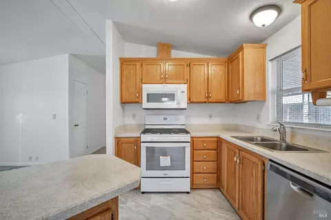 8133 C St, Windsor, CA 95492 photo 14