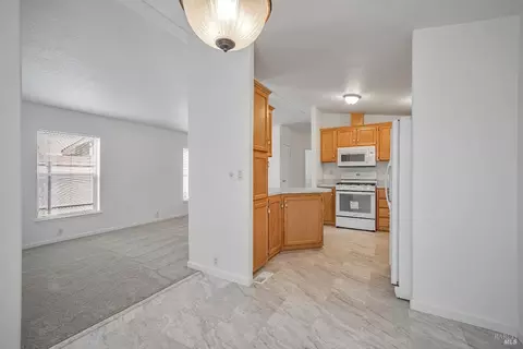 8133 C St, Windsor, CA 95492 photo 18