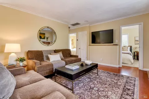 Living - 29 Shell Rd, Mill Valley, CA 94941 photo 1 of 4