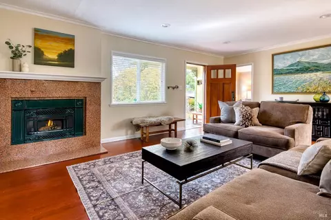 Living - 29 Shell Rd, Mill Valley, CA 94941 photo 2 of 4