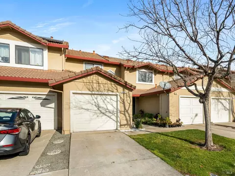 3095 Peppermill Cir, Pittsburg, CA 94565 photo 4