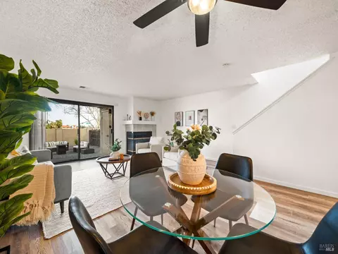 3095 Peppermill Cir, Pittsburg, CA 94565 photo 10
