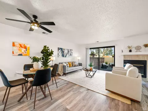 3095 Peppermill Cir, Pittsburg, CA 94565 photo 6