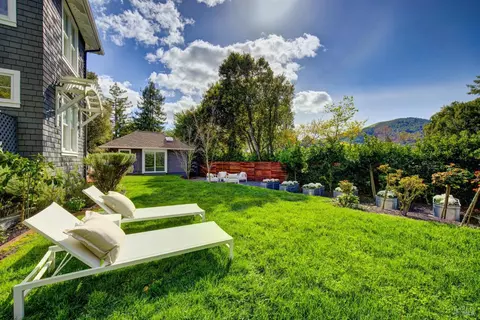 Exterior - 186 Prospect Ave, Ross, CA 94957 photo 12 of 18