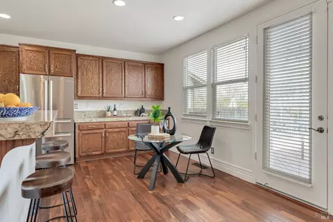 8465 Trione Cir, Windsor, CA 95492 photo 11