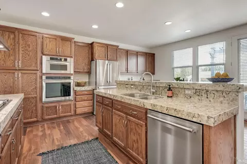 8465 Trione Cir, Windsor, CA 95492 photo 10