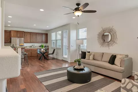 8465 Trione Cir, Windsor, CA 95492 photo 16