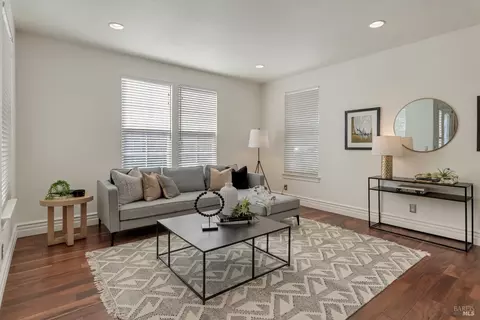8465 Trione Cir, Windsor, CA 95492 photo 4