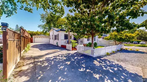 Exterior - 418 W Cotati Ave, Cotati, CA 94931 photo 3 of 29