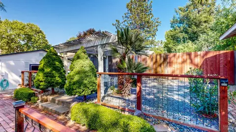 Exterior - 418 W Cotati Ave, Cotati, CA 94931 photo 17 of 29