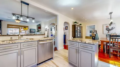 Kitchen - 418 W Cotati Ave, Cotati, CA 94931 photo 4 of 8