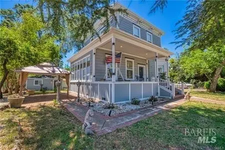 275 Armstrong St, Lakeport, CA 95453