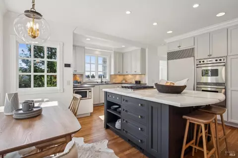 Kitchen - 281 A Crescent Rd, San Anselmo, CA 94960 photo 4 of 15