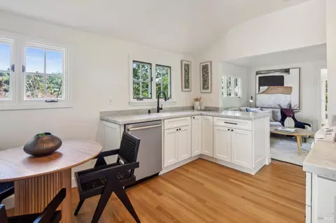 Kitchen - 281 A Crescent Rd, San Anselmo, CA 94960 photo 13 of 15