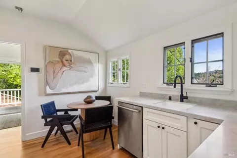 Kitchen - 281 A Crescent Rd, San Anselmo, CA 94960 photo 15 of 15