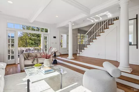 Living - 281 A Crescent Rd, San Anselmo, CA 94960 photo 2 of 7