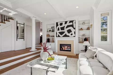 Living - 281 A Crescent Rd, San Anselmo, CA 94960 photo 3 of 7