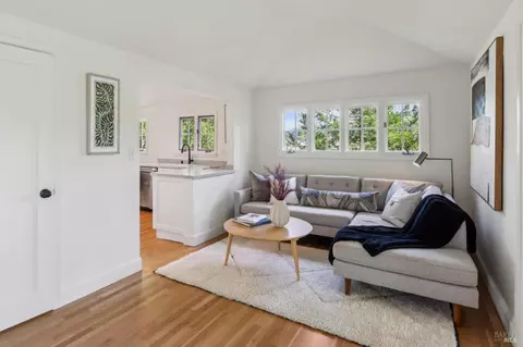Living - 281 A Crescent Rd, San Anselmo, CA 94960 photo 6 of 7