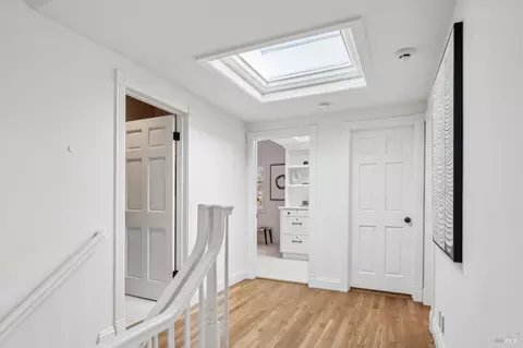 Entry Way - 281 A Crescent Rd, San Anselmo, CA 94960 photo 4 of 4
