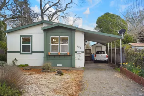 101 Padre Ct, Santa Rosa, CA 95409