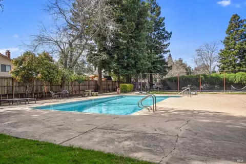 680 Arcadia Dr, Vacaville, CA 95687 photo 42