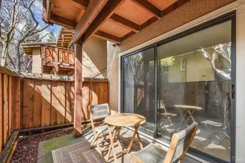 680 Arcadia Dr, Vacaville, CA 95687 photo 32