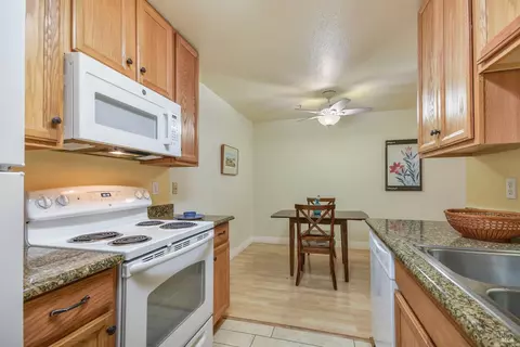680 Arcadia Dr, Vacaville, CA 95687 photo 14