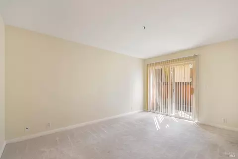 680 Arcadia Dr, Vacaville, CA 95687 photo 23