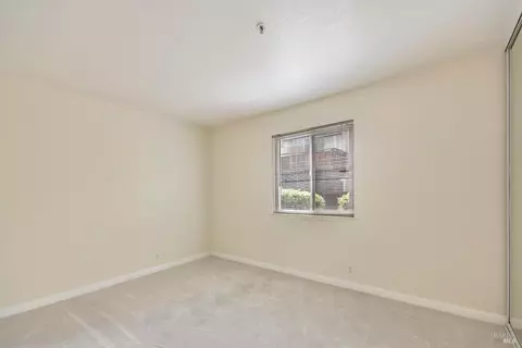 680 Arcadia Dr, Vacaville, CA 95687 photo 15